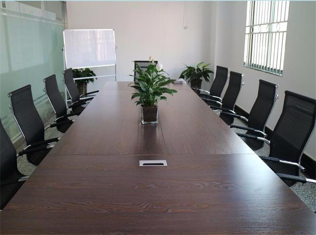 公司环境--会议室.jpg